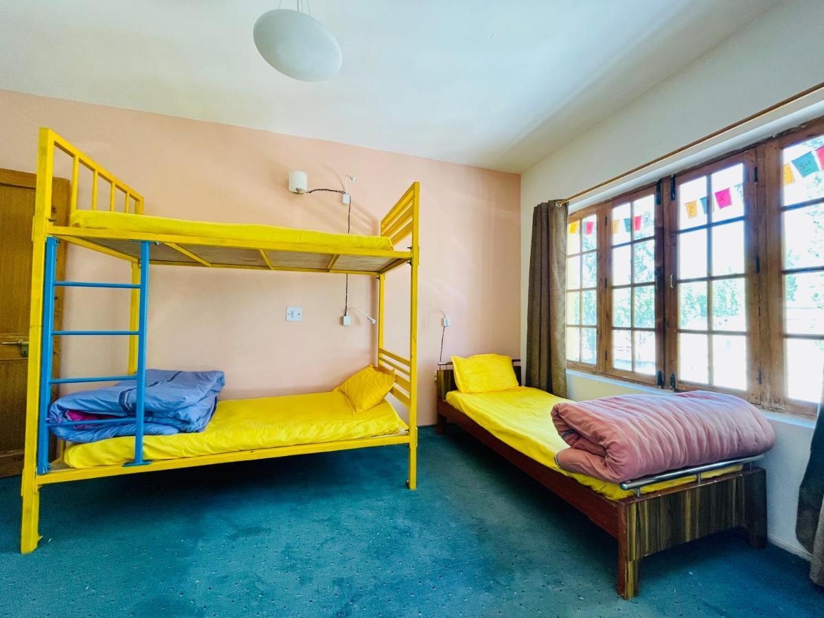 Albergue Happy Drifters Leh Exterior foto